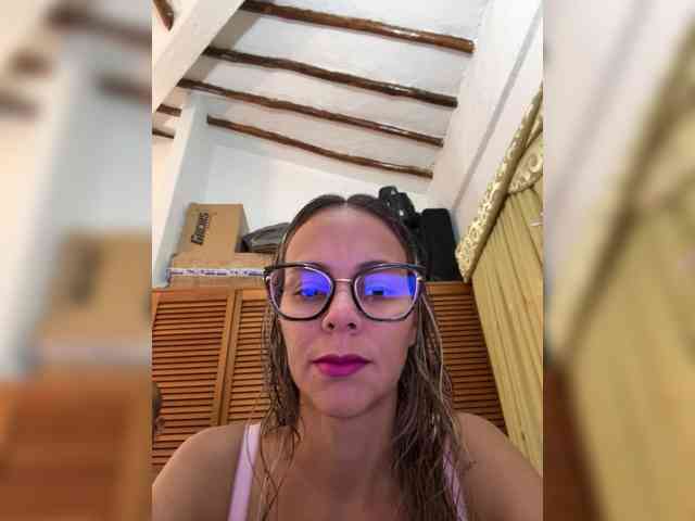 Modelo: patyandal