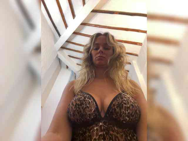 Modelo: patyandal