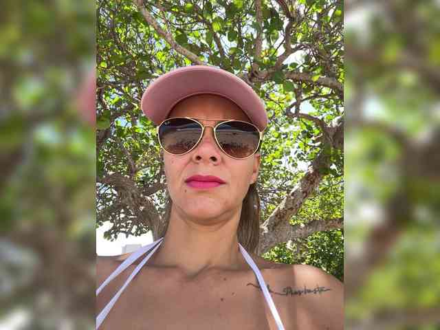 Modelo: patyandal