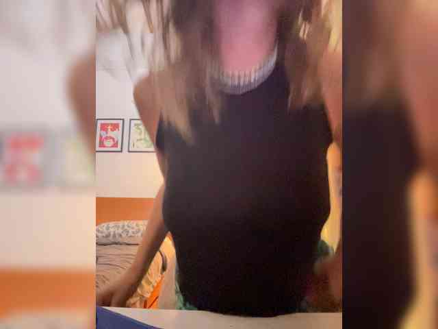 Modelo: patyandal