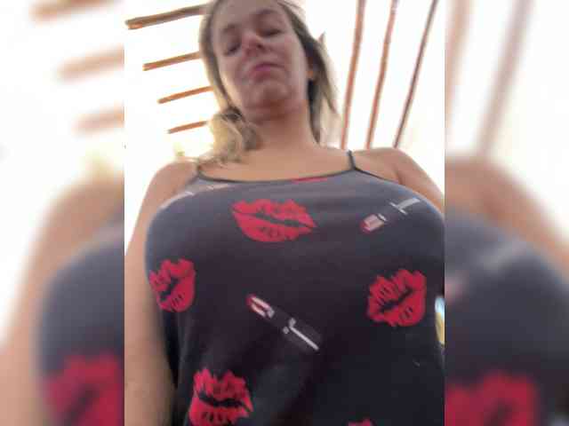 Modelo: patyandal