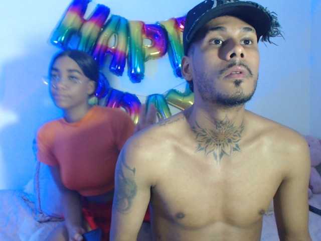 Skin2Skin live cam on BongaCams
