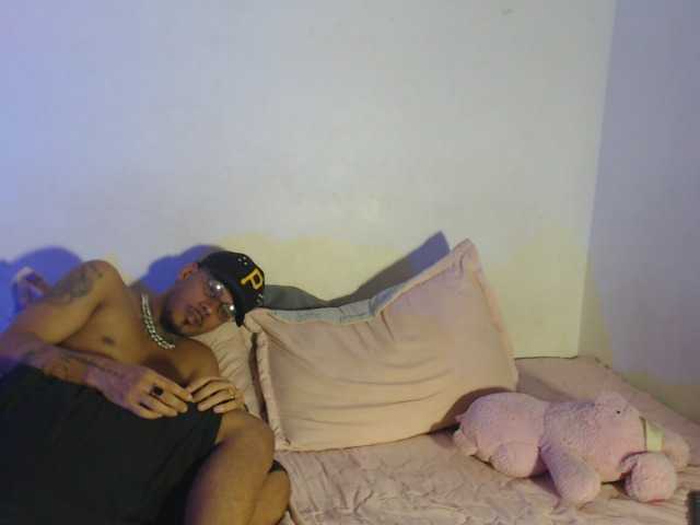 Skin2Skin