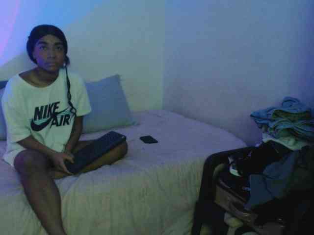 Skin2Skin webcam