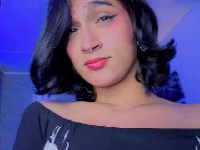 zoe-kiss Live Webcam on BongaCams