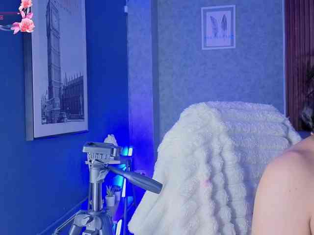 zoe-kiss webcam