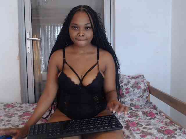 PoisonIvy35789 webcam