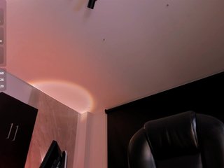 GiannaWatson Porn Show