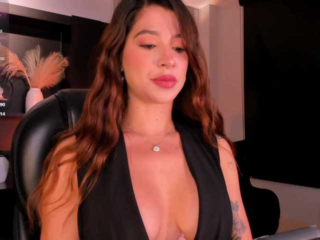 GiannaWatson live cam on BongaCams