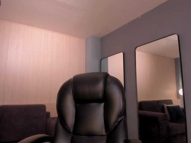 GiannaWatson live cam on BongaCams