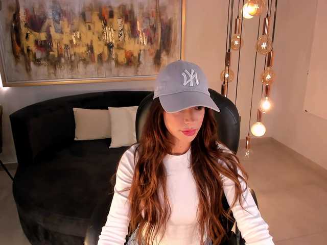 GiannaWatson live cam on BongaCams