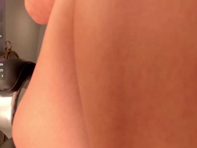 GiannaWatson live cam on BongaCams