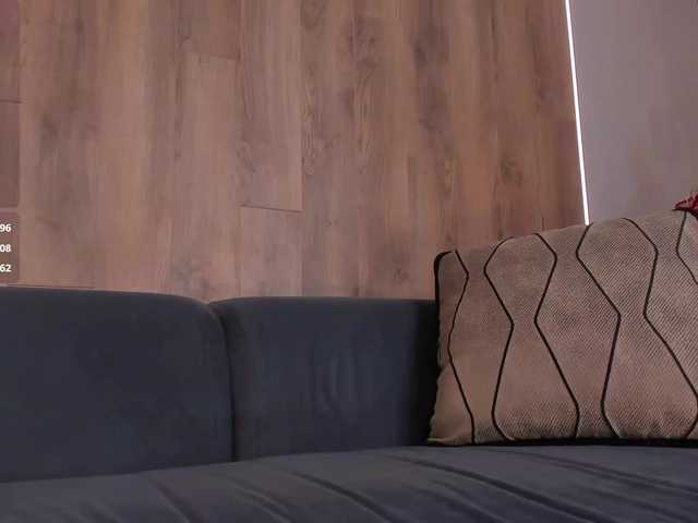 GiannaWatson live webcam show