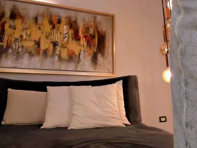 GiannaWatson live cam on BongaCams