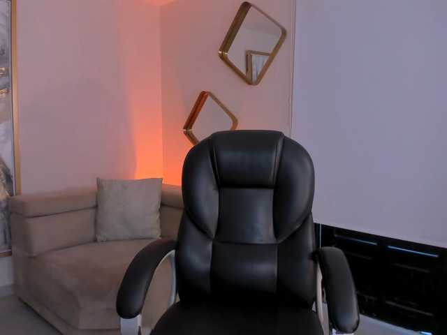 GiannaWatson live cam preview