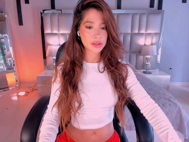 GiannaWatson live cam on BongaCams
