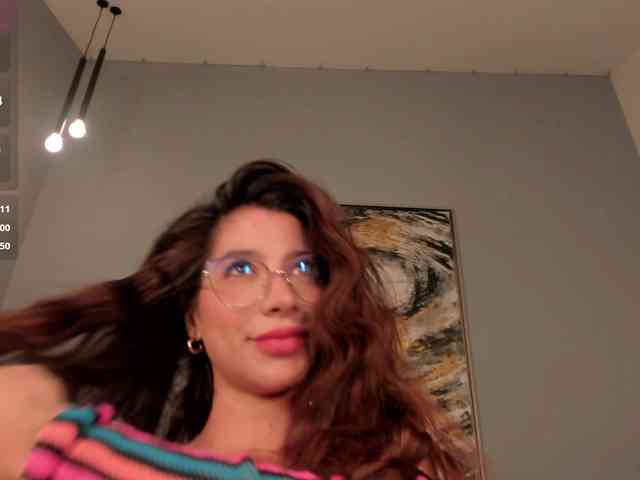 GiannaWatson webcam