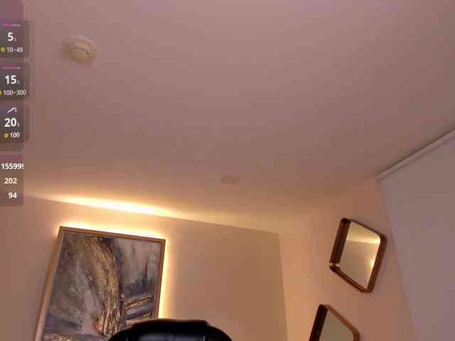 GiannaWatson webcam