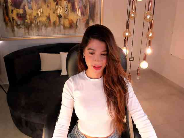 GiannaWatson webcam