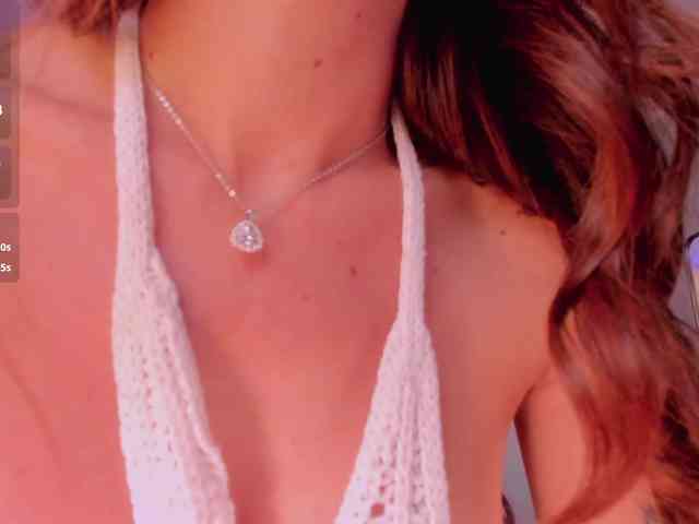 GiannaWatson webcam
