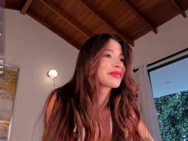GiannaWatson webcam