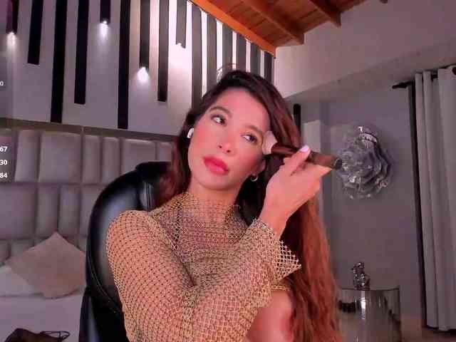 GiannaWatson webcam