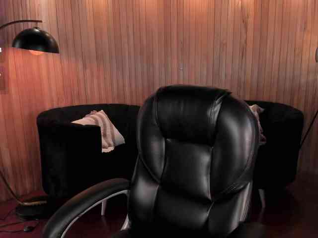 GiannaWatson webcam