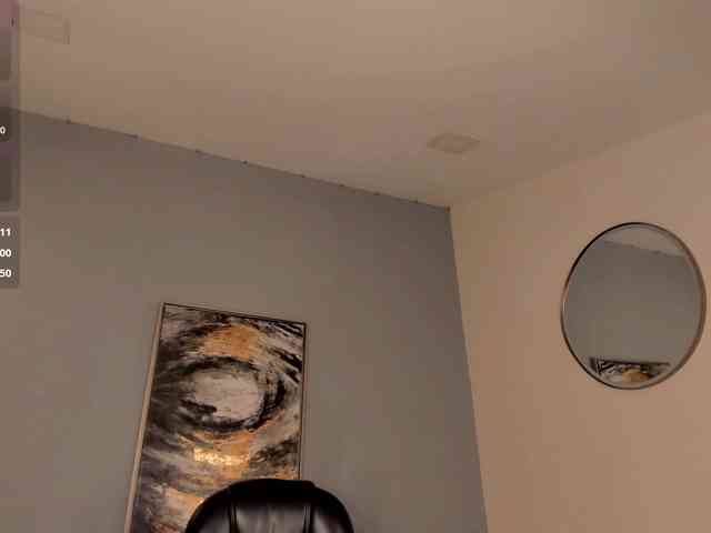 GiannaWatson webcam