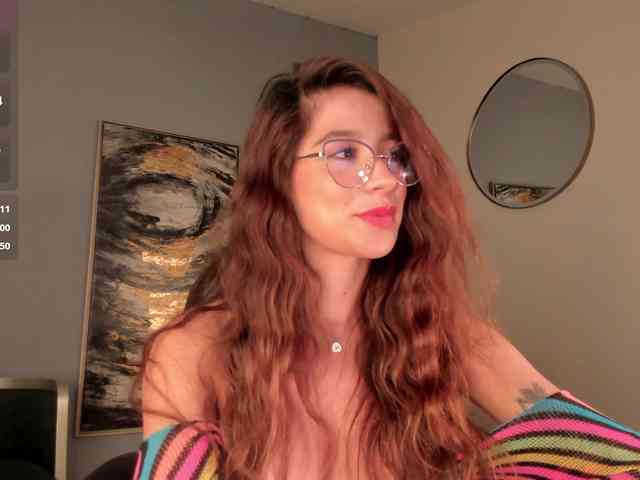GiannaWatson webcam