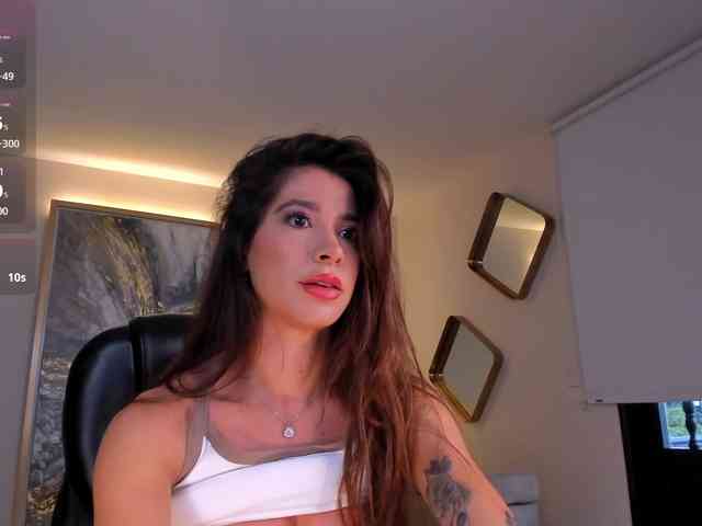 GiannaWatson webcam