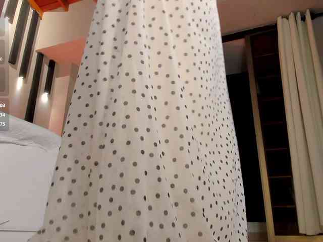 GiannaWatson webcam