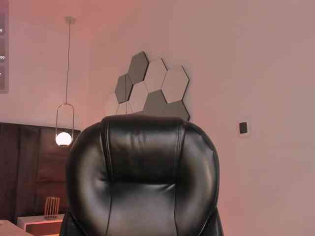 GiannaWatson webcam