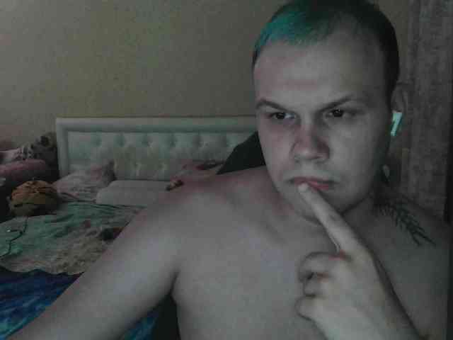 xXscolopendraXx webcam