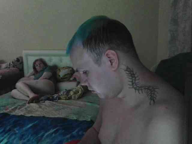 xXscolopendraXx webcam