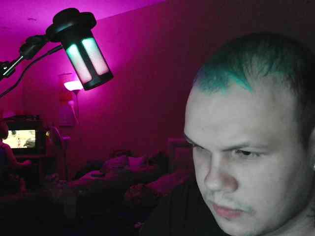 xXscolopendraXx webcam