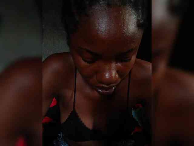 Modèle: LilFreak1