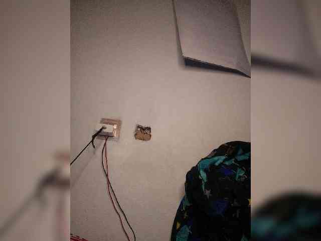 LilFreak1 webcam