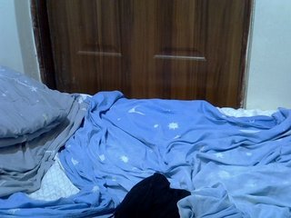 sweetelle's Live Webcam