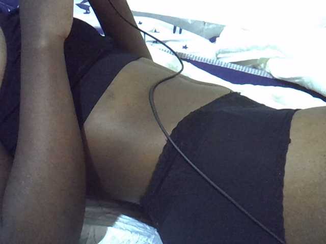 sweetelle live cam on BongaCams