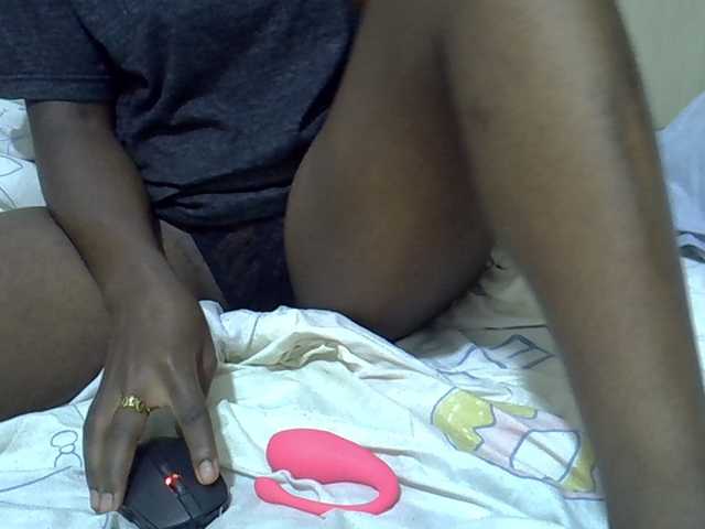 sweetelle live webcam show