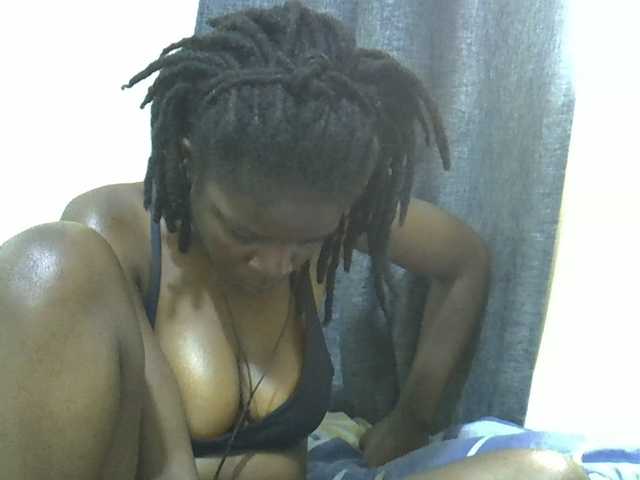 sweetelle live cam preview
