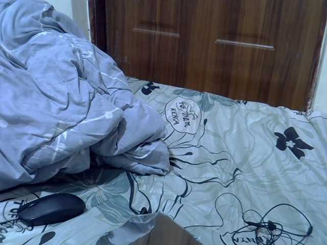 sweetelle live cam on BongaCams