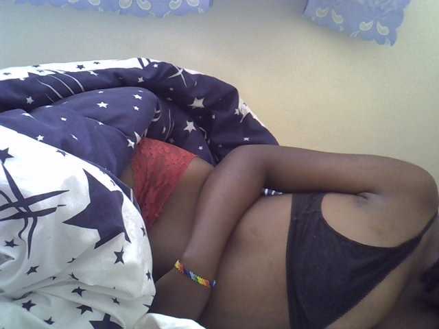 sweetelle live cam preview
