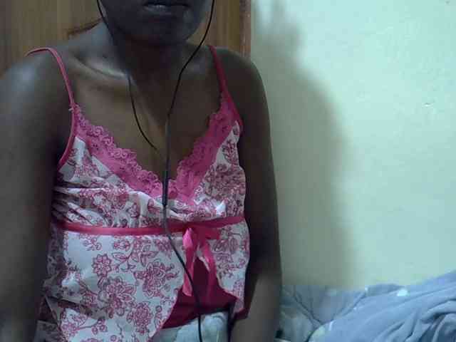 sweetelle webcam