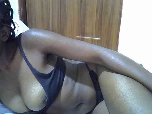 sweetelle webcam