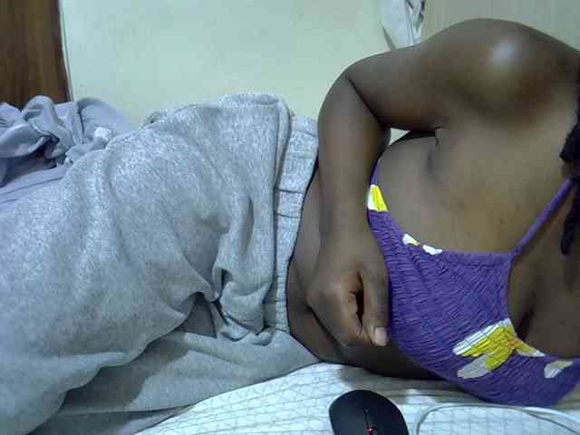 sweetelle webcam