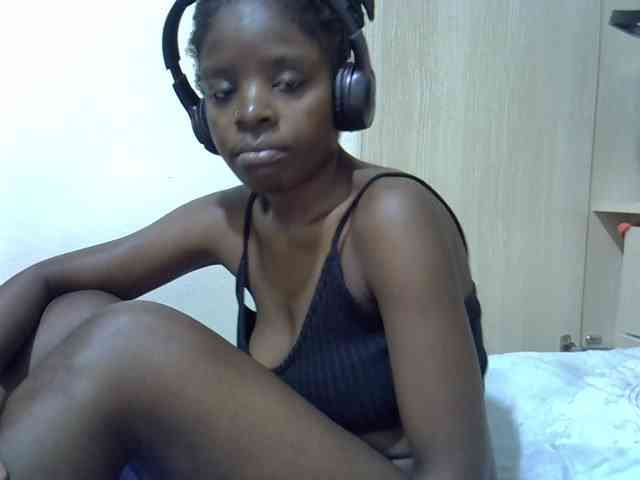 sweetelle webcam
