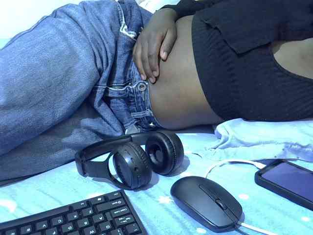 sweetelle webcam