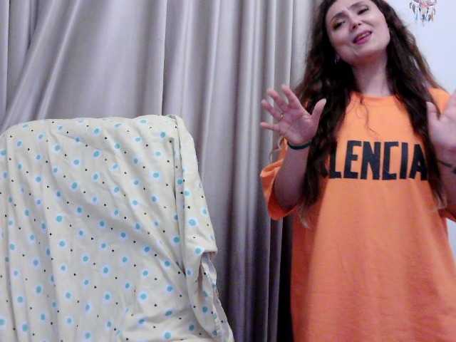 LolaCreolla live cam on BongaCams