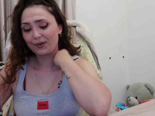 LolaCreolla webcam